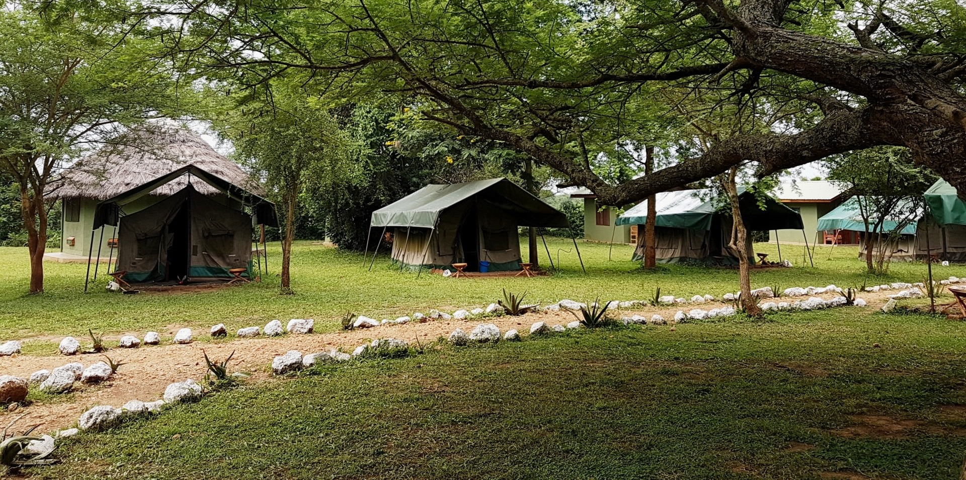    List of Budget lodges to sleep in Murchison falls national park on Uganda wildlife safari 